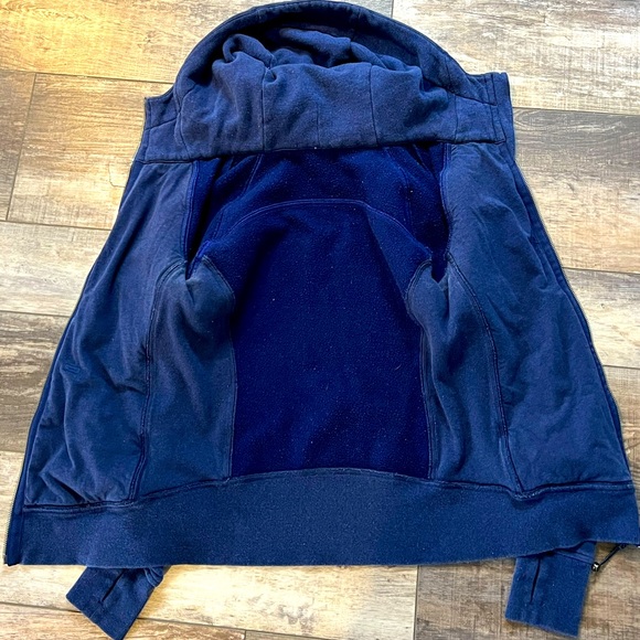 Lululemon Scuba Full-Zip Hoodie, Navy, Size 4 - Picture 9 of 11
